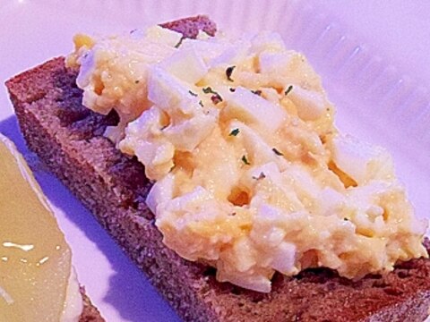 サンドイッチにフライに、さかすけタルタル